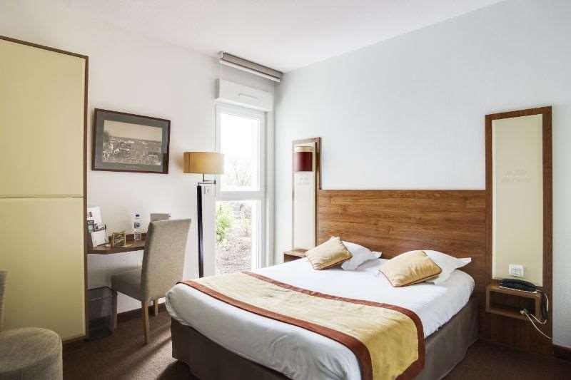 Brit Hotel De La Cote Des Havres Lessay Bilik gambar